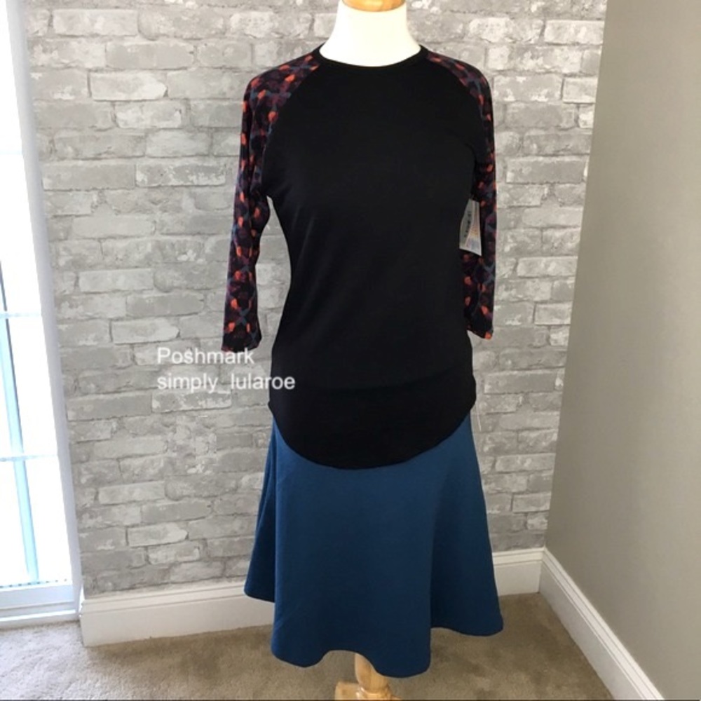 LuLaRoe XS Randy - Picture 2 of 3
